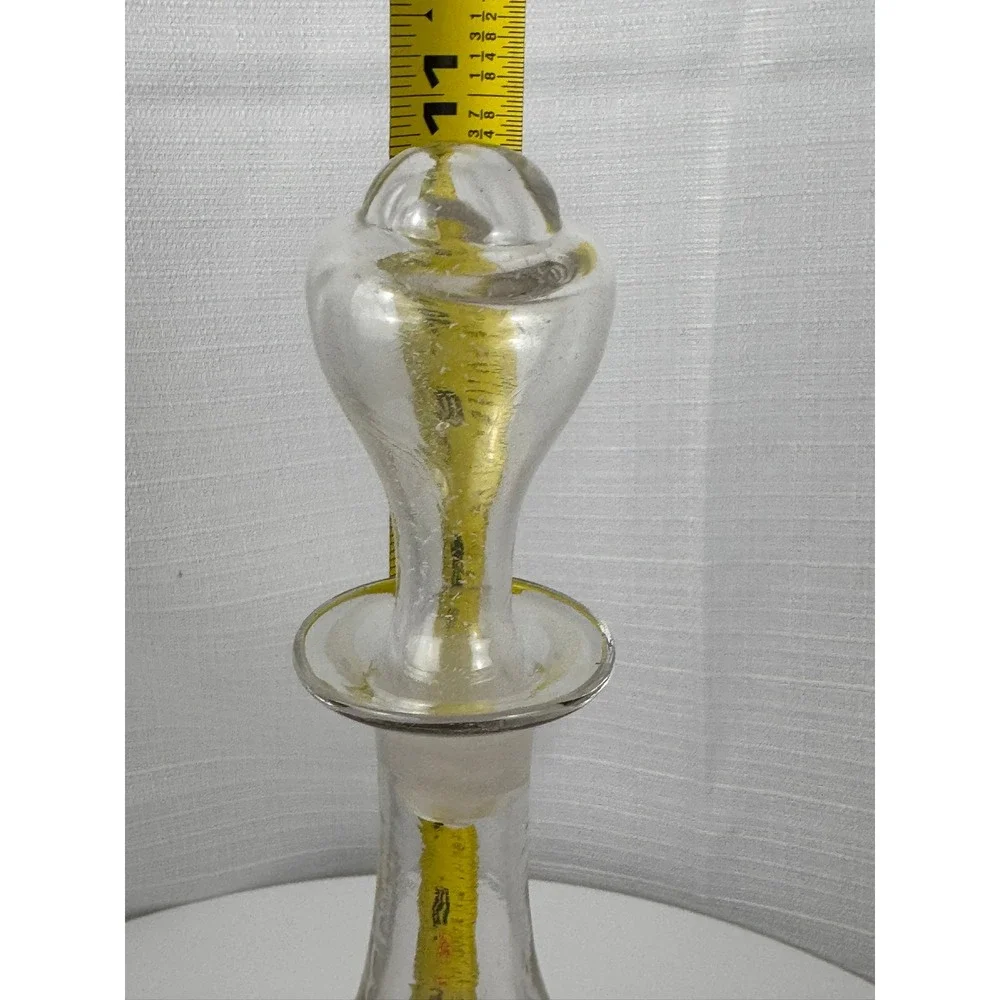 Vintage Clear Glass Wine Decanter with Stopper 10.75